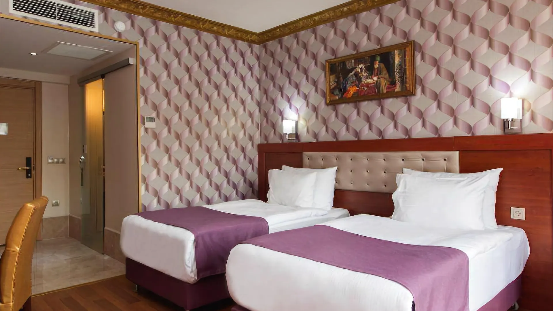 Alrazi Hotel Istanbul 3*,