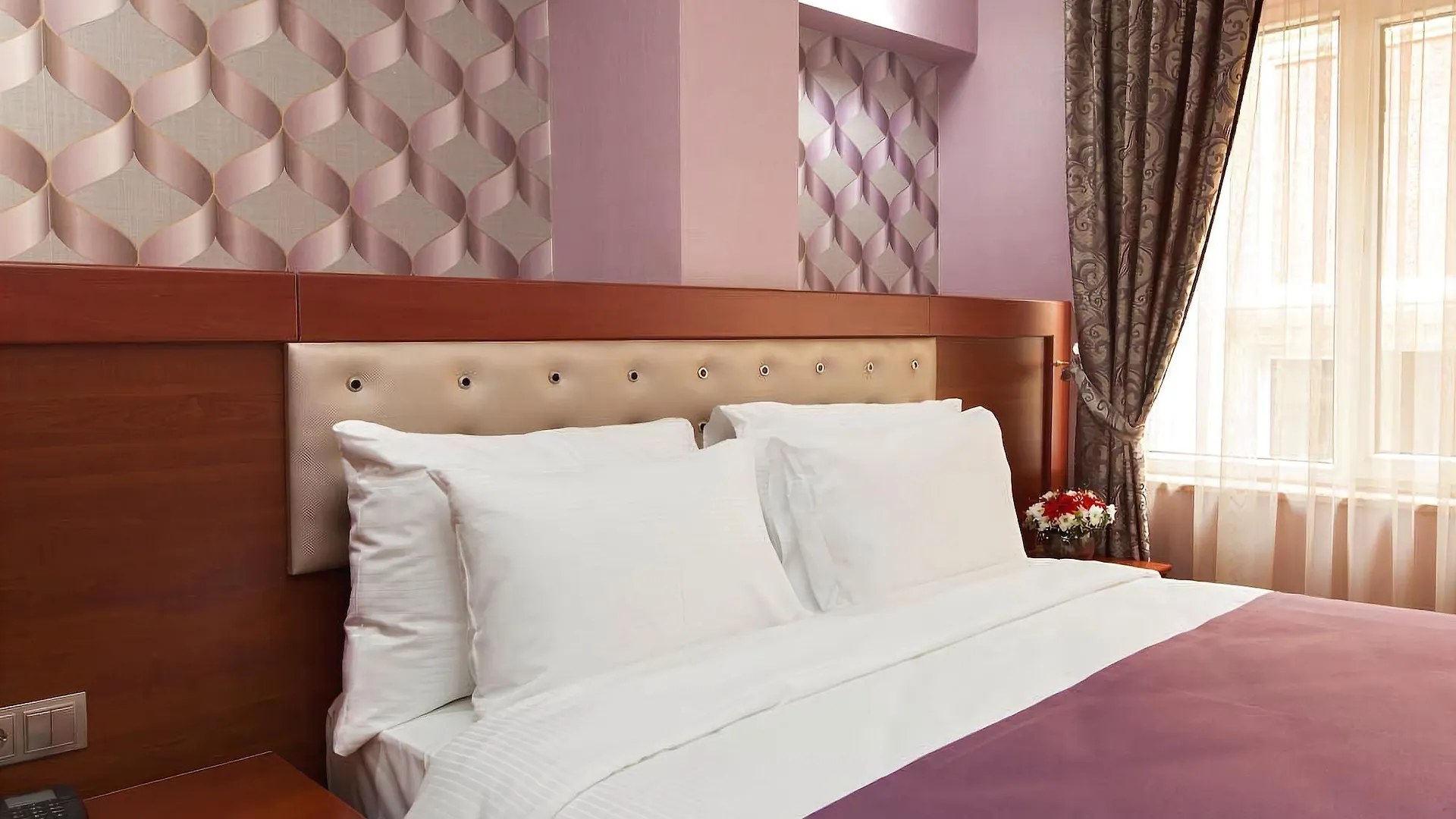 Alrazi Hotel Istanbul